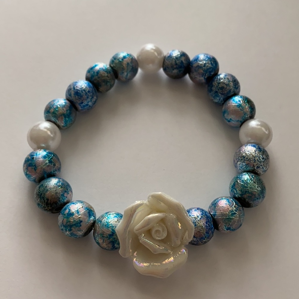 Beautiful Blue Foil Flower Bracelet